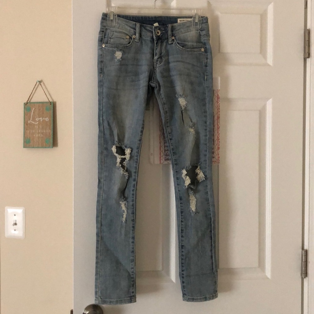 Ripped jeans size 0